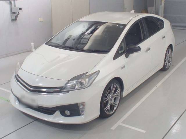 30267 TOYOTA PRIUS PHV ZVW35 2013 г. (CAA Chubu)